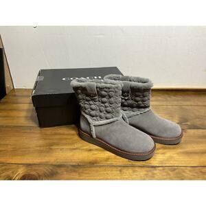 COACH Suede Ivy Boots Size 6 B Heather Grey